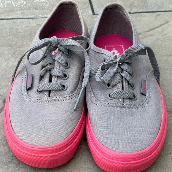 Vans pop outsole sneakers🩷🩶 - Picture 3 of 12